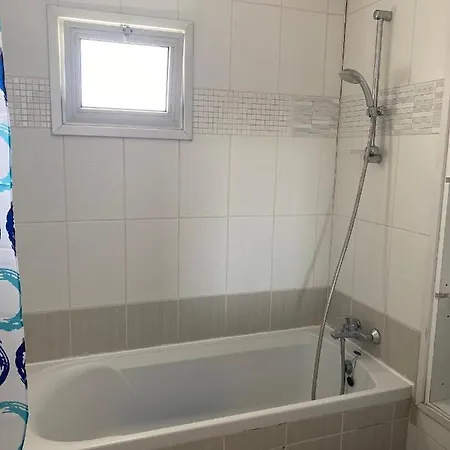 Ferienwohnung Milky Limassol Exterior foto