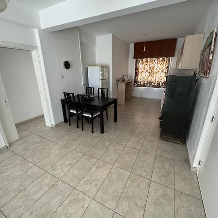 Ferienwohnung Milky Limassol Exterior foto